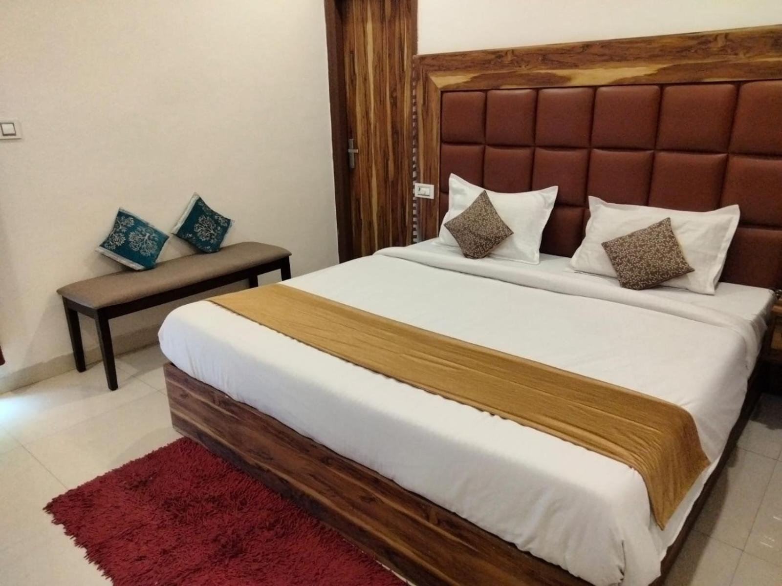 Hotel D Plaza Zirakpur Eksteriør billede