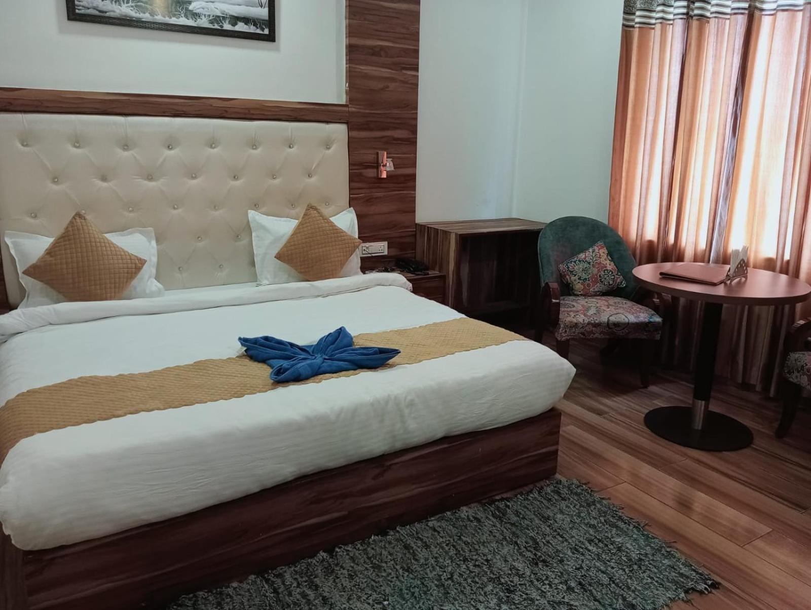 Hotel D Plaza Zirakpur Eksteriør billede