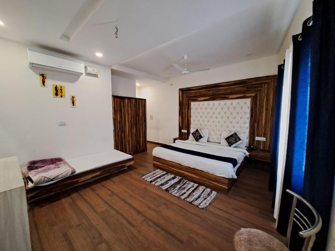Hotel D Plaza Zirakpur Eksteriør billede