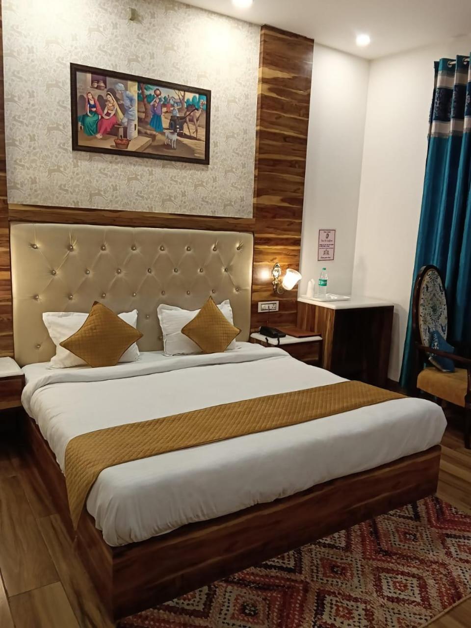 Hotel D Plaza Zirakpur Eksteriør billede